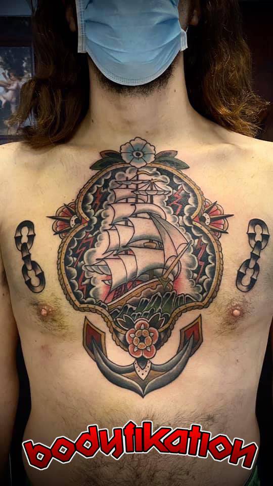 Trouver un tatoueur spécialiste en oldschool ou traditionnel, pour homme ou femme sur Bordeaux et ses environs